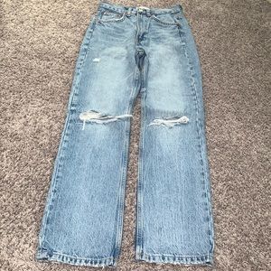 HIGH RISE MOM FIT RIPPED JEANS zara size 2 light wash wide leg